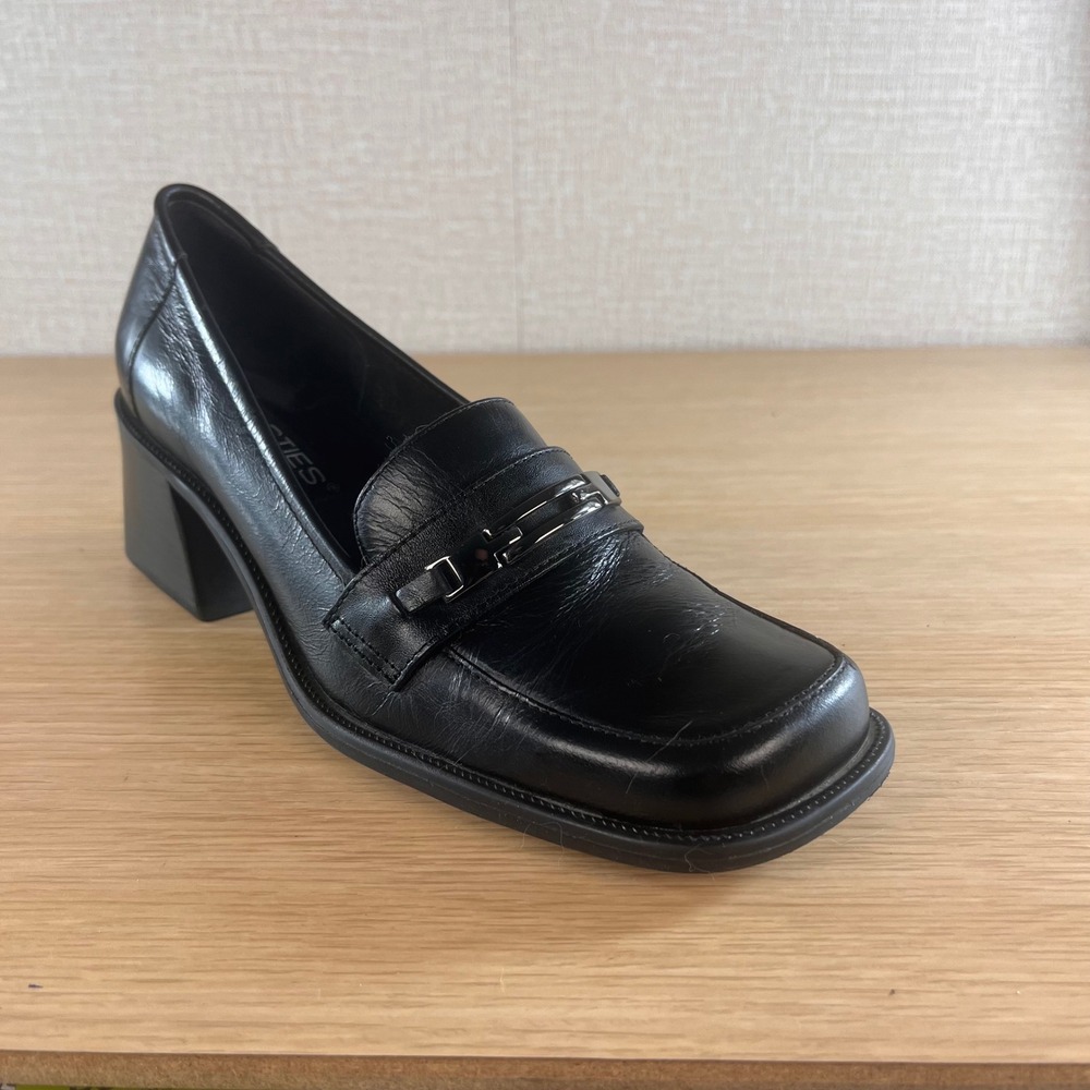 Westies Black Leather Block Heel Loafers Square Toe Bit Detail Size 7M